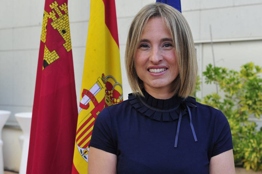 Esther Marín, directora general de Energía y Actividad Industrial y Minera, durante la toma de posesión de los directores generales de la Consejería de Empleo, Universidades, Empresa y Medio Ambiente de la Región de Murcia.