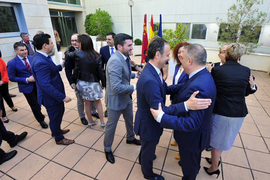 Javier Celdrán, consejero de Empleo, Universidades, Empresa y Medio Ambiente de la Región de Murcia, preside la toma de posesión de los directores generales de la Consejería.