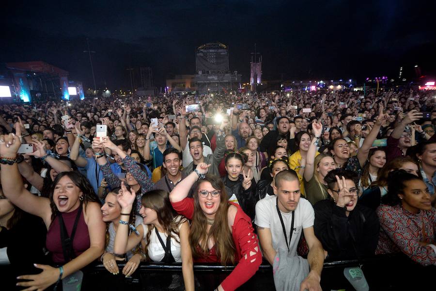 Miles de murcianos se volvieron a congregar en La Fica para disfrutar de la última jornada del WARM UP, marcada por las actuaciones de Alt-J, Izal, Dorian, Neuman o Cooper, entre otros