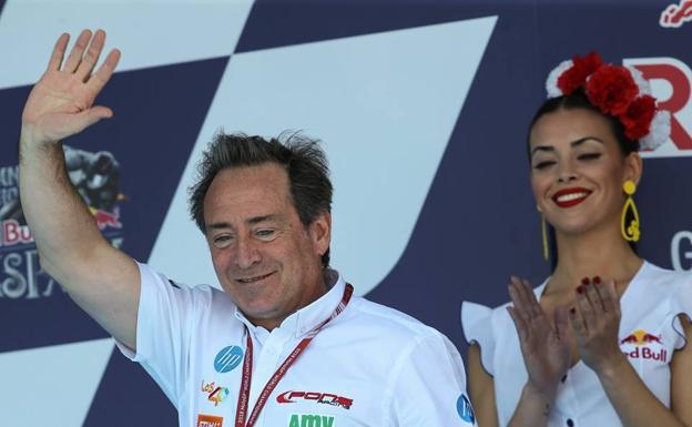 Sito Pons, en el podio del GP de España. 