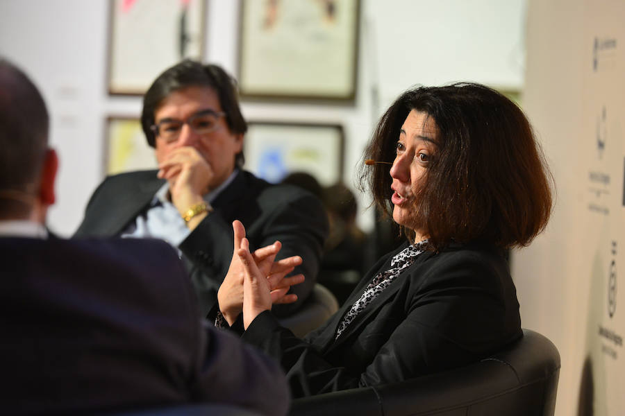 El Palacio del Almudí de Murcia acoge la segunda edición de una cita que busca analizar las relaciones entre España y Latinoamérica. 