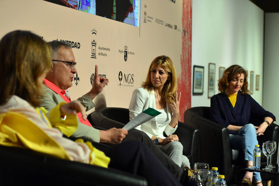 El Palacio del Almudí de Murcia acoge la segunda edición de una cita que busca analizar las relaciones entre España y Latinoamérica. 