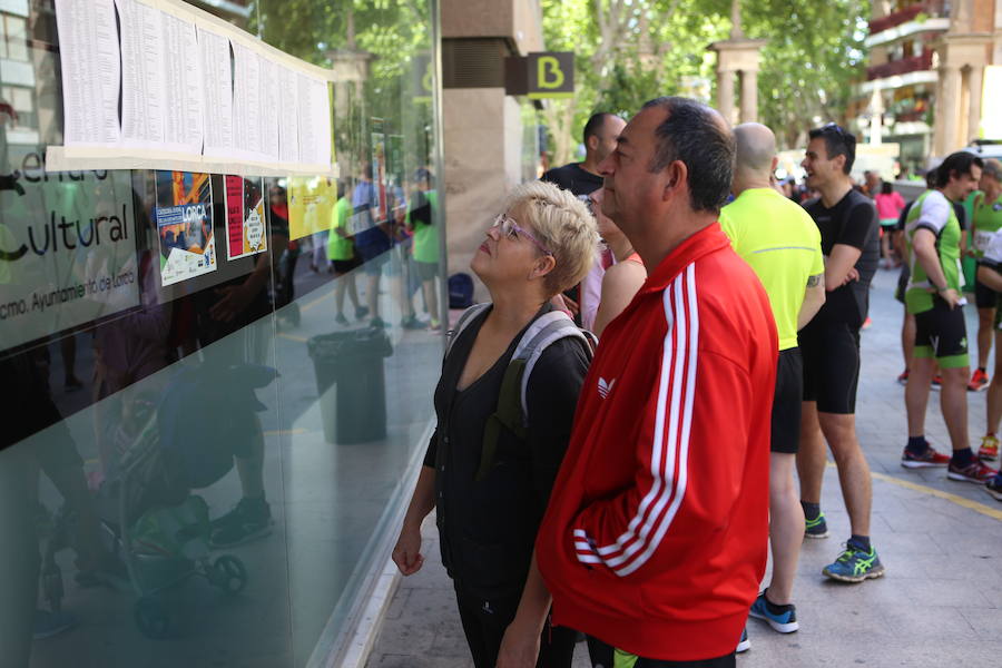 La carrera, que arrancó con el reparto de dorsales, no hubiera sido posible sin el trabajo de todos los voluntarios