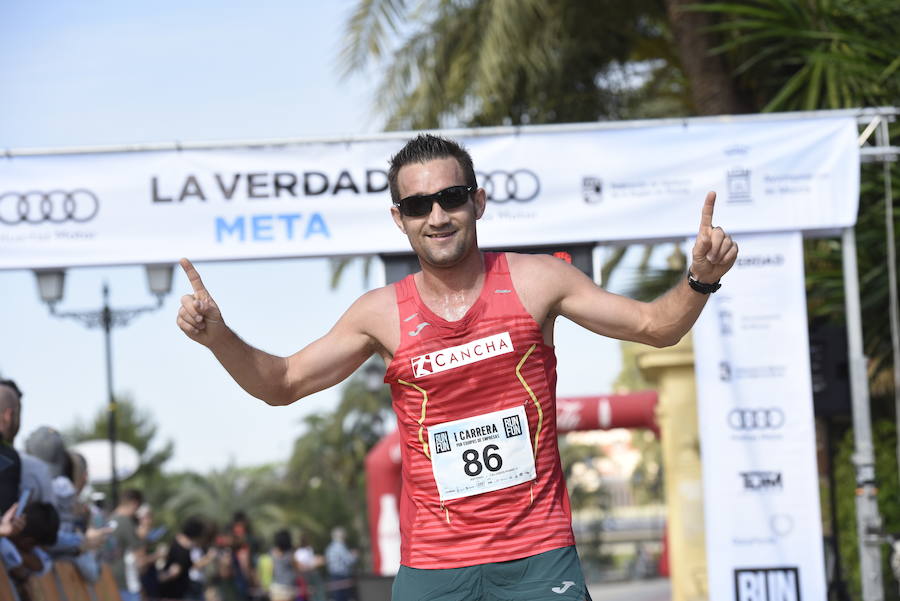 La empresa de soluciones de laboratorio Equilabo ha vencido en la categoría masculina, mientras que ElPozo Alimentación ha aupado a un equipo femenino a lo más alto y el premio en categoría mixta ha recaído en Decathlon