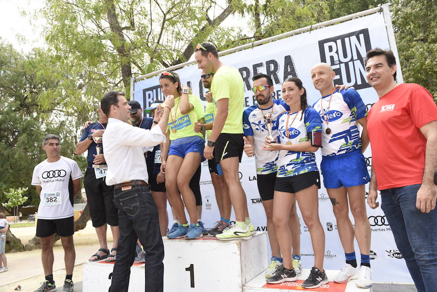 La empresa de soluciones de laboratorio Equilabo ha vencido en la categoría masculina, mientras que ElPozo Alimentación ha aupado a un equipo femenino a lo más alto y el premio en categoría mixta ha recaído en Decathlon