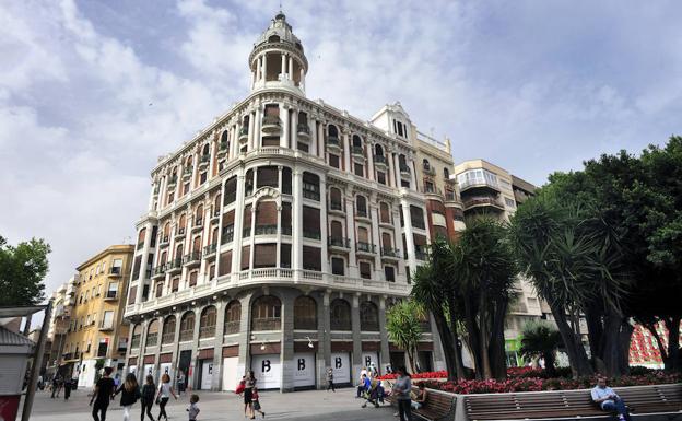 Edificio Casa Cerdá en Murcia. 