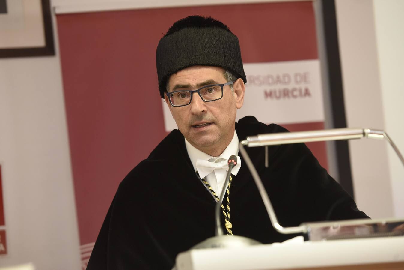 El rector de la UMU ha presidido el acto de investidura como Doctor Honoris Causa de Walter Schachermayer