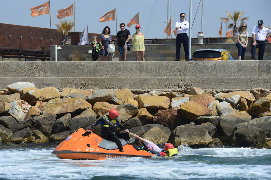 La Comunidad activará durante la época de peligro alto un dispositivo compuesto por más de 250 personas a lo largo de los 127 puestos repartidos en 76 playas