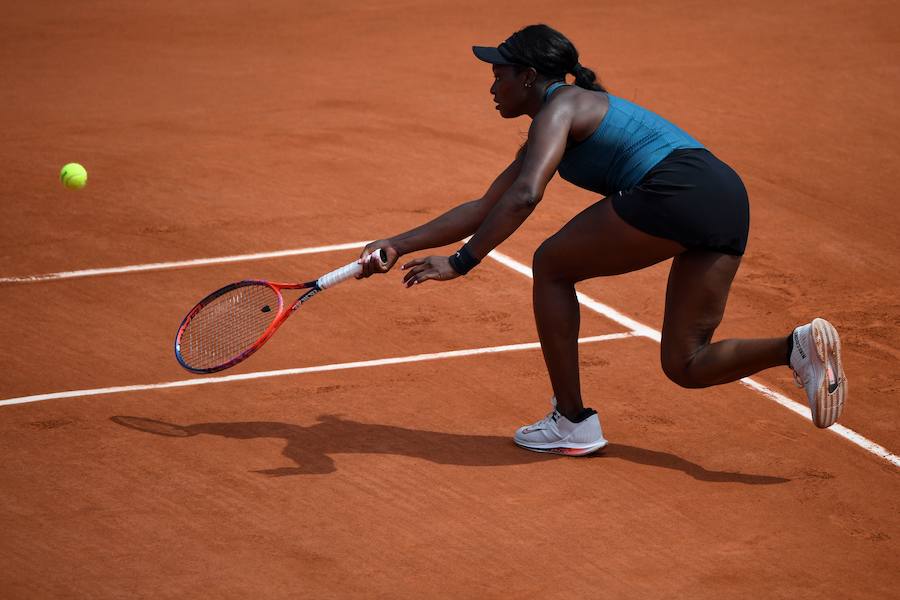 Halep derrota a la estadounidense Stephens en la final de Roland Garros femenino. La rumana, número uno del mundo, se hace así con su primer Grand Slam tras tres intentos fallidos 