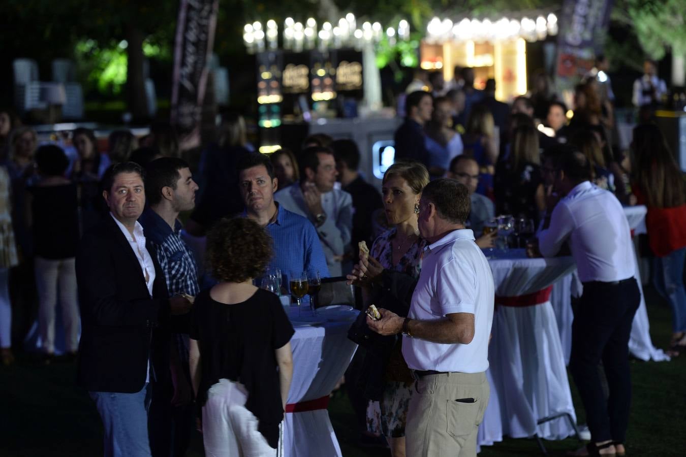 La quinta edición de Hello Summer, organizada por 'La Verdad' y Promenade, se convierte en la fiesta más fresca y querida del verano.