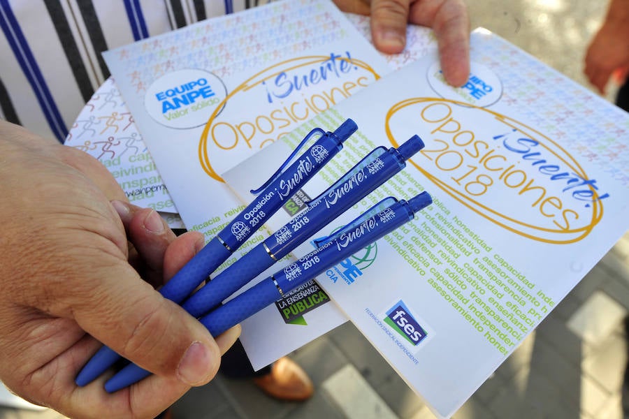 Este primer examen tiene carácter eliminatorio y evalúa conocimientos específicos sobre la especialidad a la que se opta