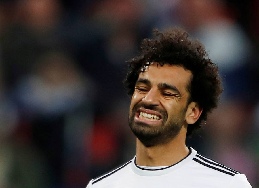 Salah se lamenta en el último encuentro con Egipto.