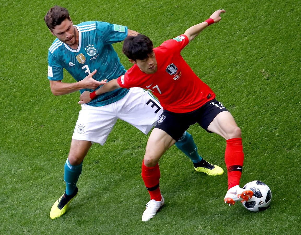 Corea del Sur venció a Alemania por 2-0 y selló el adiós de la campeona en Brasil al Mundial de Rusia.