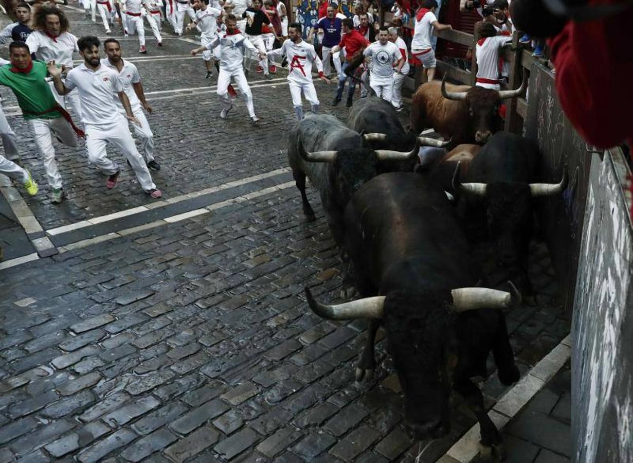 La carrera ha sido la más rápida de las fiestas con 2 minutos y 12 segundos de duración y siete heridos, todos por contusiones