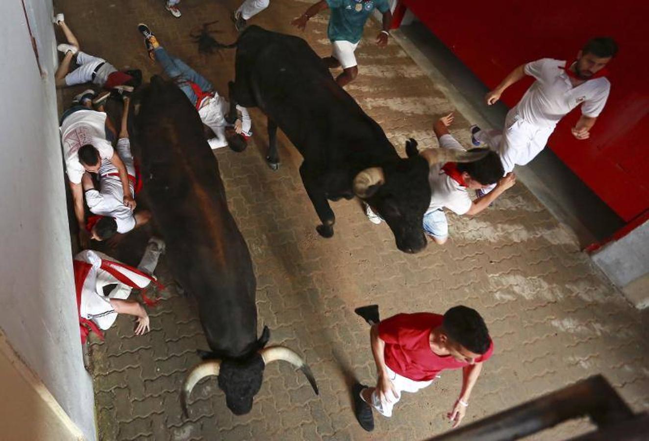 La carrera ha sido la más rápida de las fiestas con 2 minutos y 12 segundos de duración y siete heridos, todos por contusiones