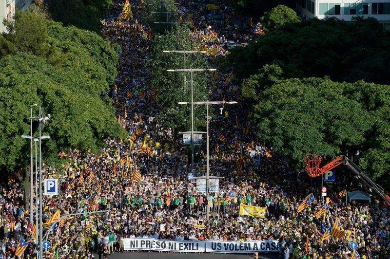 El expresident Puigdemont respalda en un mensaje desde Hamburgo la convocatoria de la ANC, Òmnium Cultural y la Asociación de Derechos Civiles de Cataluña