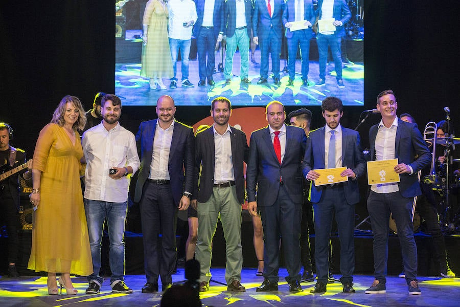 La Asociación de Jóvenes Empresarios de la Región de Murcia y Bankia reconocen desde hace 19 años la labor de empresarios y emprendedores menores de 40 años