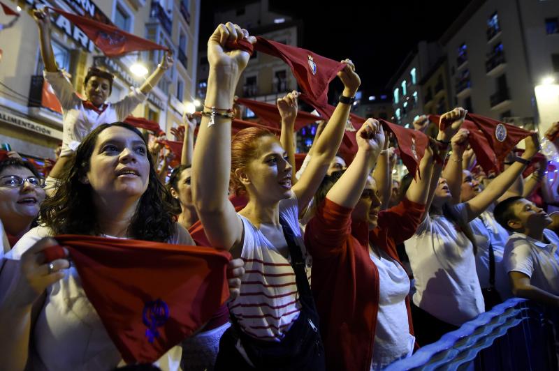 El 'Pobre de Mí' despide un año más las fiestas de San Fermín