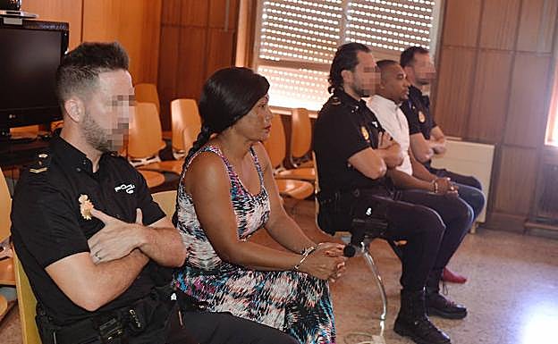 Los acusados, durante la vista.