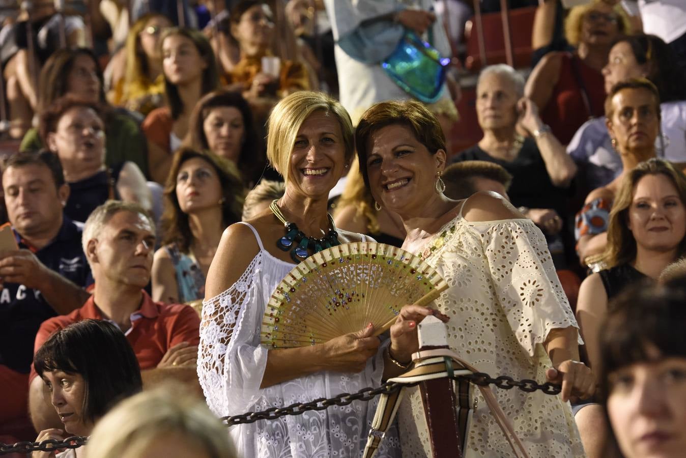 Alejandro Fernández inundó la Plaza de Toros de Murcia con la balada y la esencia de México.