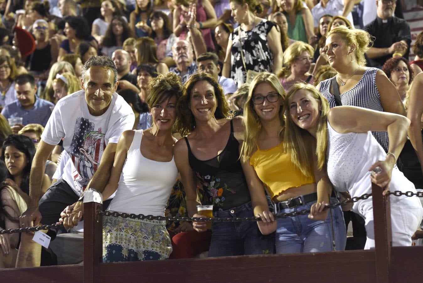 Alejandro Fernández inundó la Plaza de Toros de Murcia con la balada y la esencia de México.