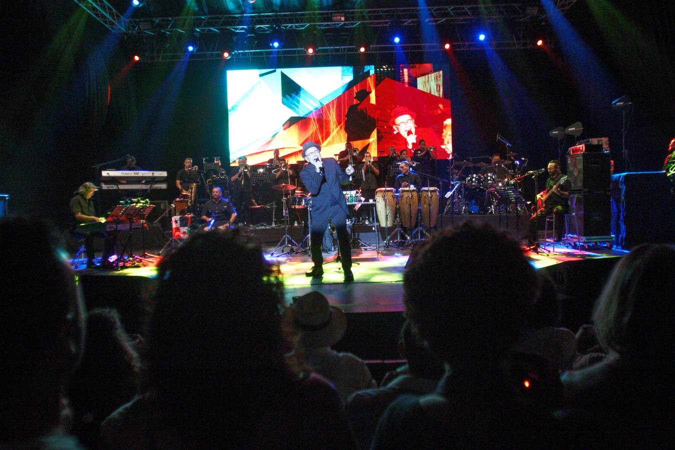 El cantante panameño inaugura con salsa y son cubano la XXIV edición de La Mar de Músicas en Cartagena