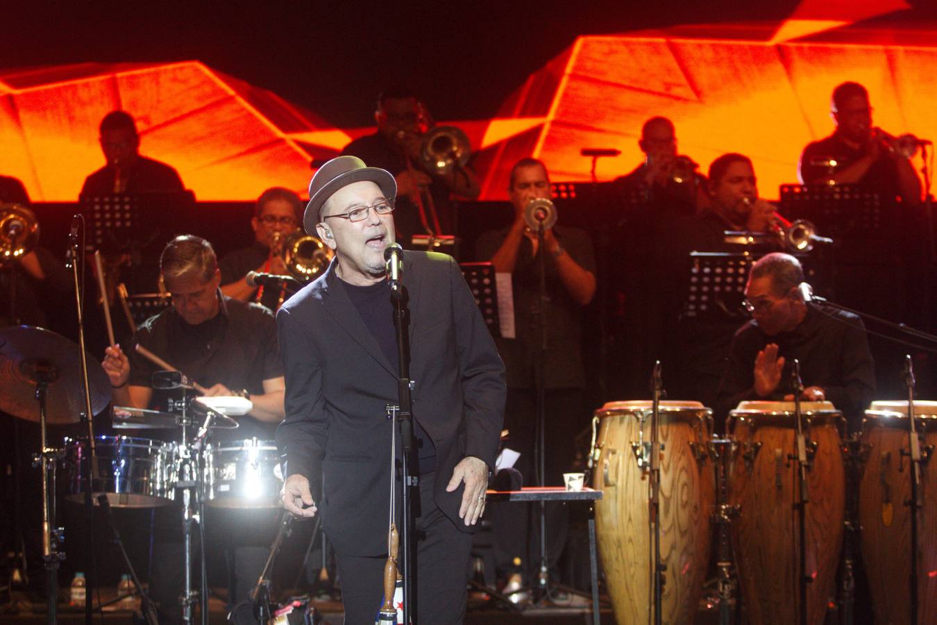 El cantante panameño inaugura con salsa y son cubano la XXIV edición de La Mar de Músicas en Cartagena