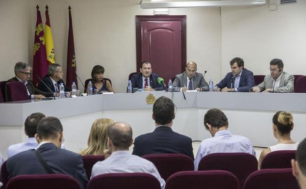 Acto oficial de firma del Manifiesto por la Ciudad de la Justicia de Cartagena que tuvo lugar hace varias semanas. 