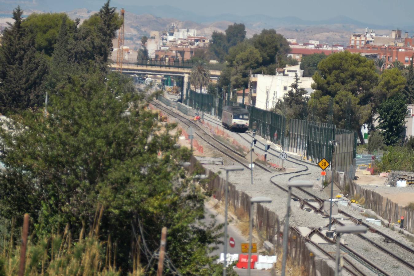 Esta fase de los trabajos se enmarca en las obras de soterramiento de la estación, Barriomar y Nonduermas, que junto a las de los tramos Nonduermas-Sangonera y Sangonera-Lorca serán licitadas próximamente