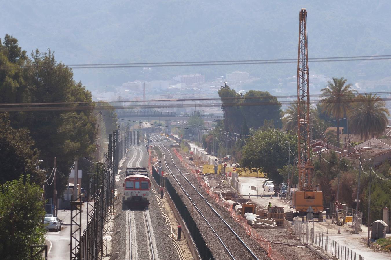Esta fase de los trabajos se enmarca en las obras de soterramiento de la estación, Barriomar y Nonduermas, que junto a las de los tramos Nonduermas-Sangonera y Sangonera-Lorca serán licitadas próximamente