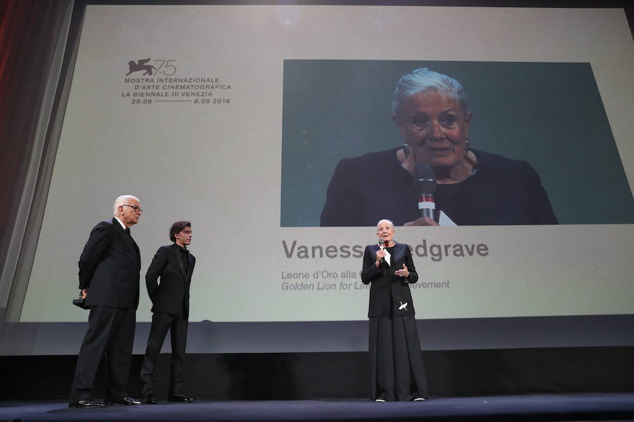 La 75° edición del Festival Internacional anual de Cine de Venecia se abrió con su ceremonia de apertura y con la proyección de la película 'First Man', sobre la preparación de la misión Apolo XI