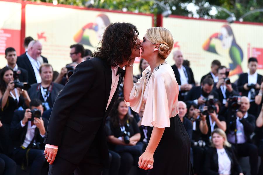 La 75° edición del Festival Internacional anual de Cine de Venecia se abrió con su ceremonia de apertura y con la proyección de la película 'First Man', sobre la preparación de la misión Apolo XI