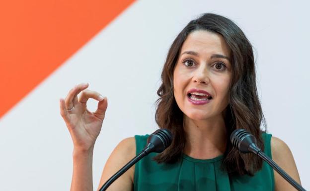 Inés Arrimadas, este sábado en Sevilla.