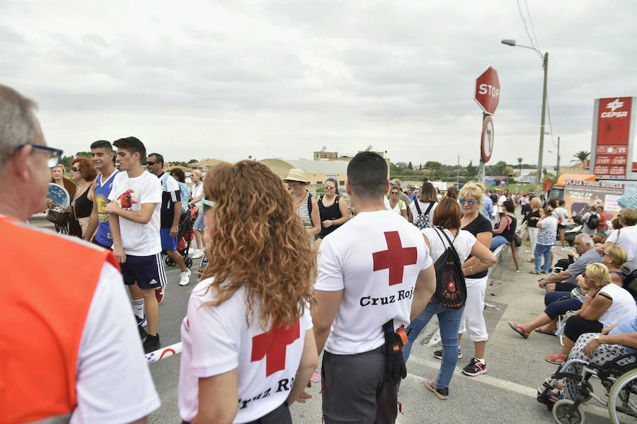 La ciudad se vuelca con la Fuensanta en una romería que ha superado la previsión de lluvias