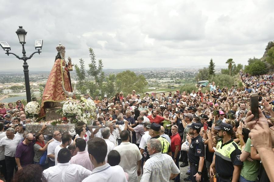 La ciudad se vuelca con la Fuensanta en una romería que ha superado la previsión de lluvias