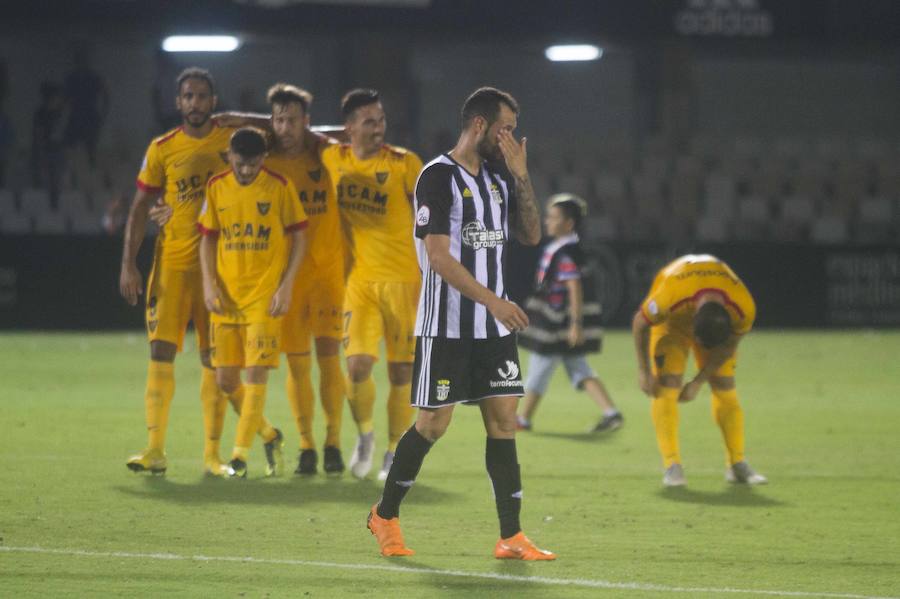 El equipo universitario gana los tres puntos en el Cartagonova tras un gol de Ismael en los últimos minutos, en un partido en el que el Efesé un mejor resultado