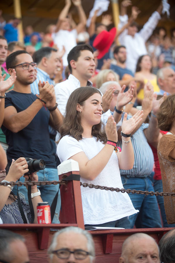 Andy Cartagena, Sergio Galán, Diego Ventura y el mayoral de Los Espartales salen a hombros tras repartirse ocho orejas