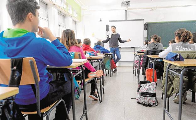 Alumnos del Instituto de Educación Secundaria Luis Manzanares de Torre Pacheco.