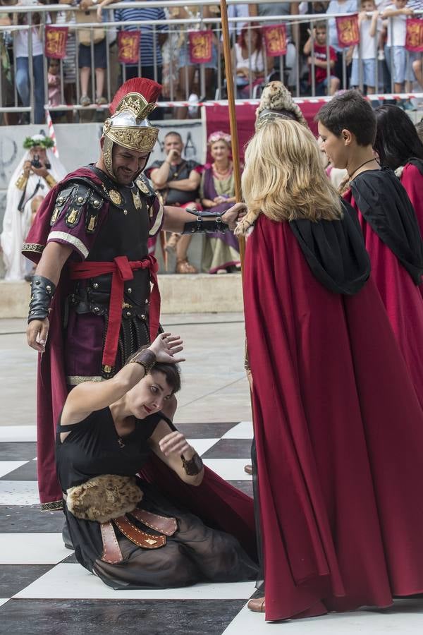 La originalidad de los actos y la uniformidad de todos sus participantes se llevan los elogios de los visitantes