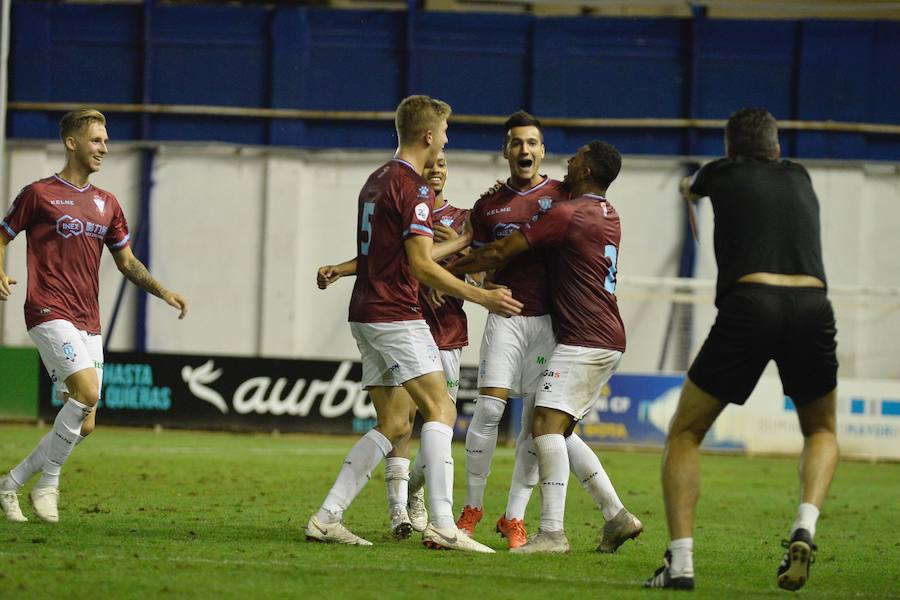 El conjunto vinícola acaba con la racha de victorias del UCAM con un disparo lejano de Gregori en los minutos finales del partido.