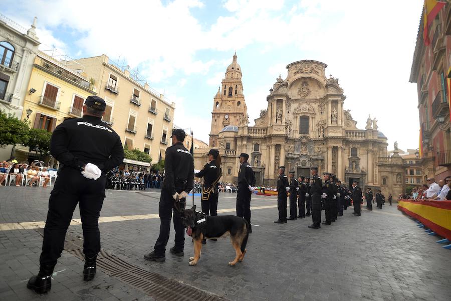 La Policía celebra su día en la plaza de Cardenal Belluga de Murcia