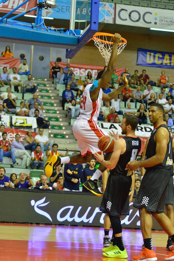 El equipo universitario consigue imponerse en Champions al actual campeón de la liga francesa