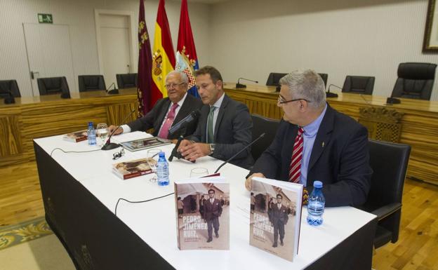 Presentación del libro 'Historia de un hombre bueno' eb Torre Pacheco.