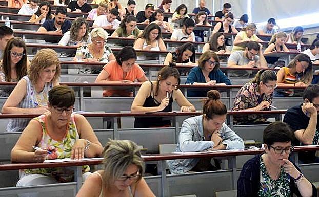 Oposiciones del SMS en la facultad de Economicas de Murcia.