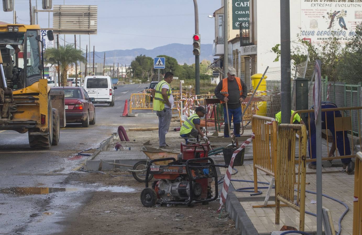 Las lluvias demuestran que el agua se cuela en los domicilios en esta primera fase y crece el temor a que también pase en las siguientes