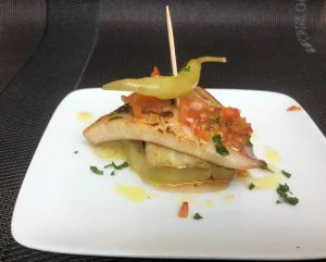 Pincho de calamar y penca