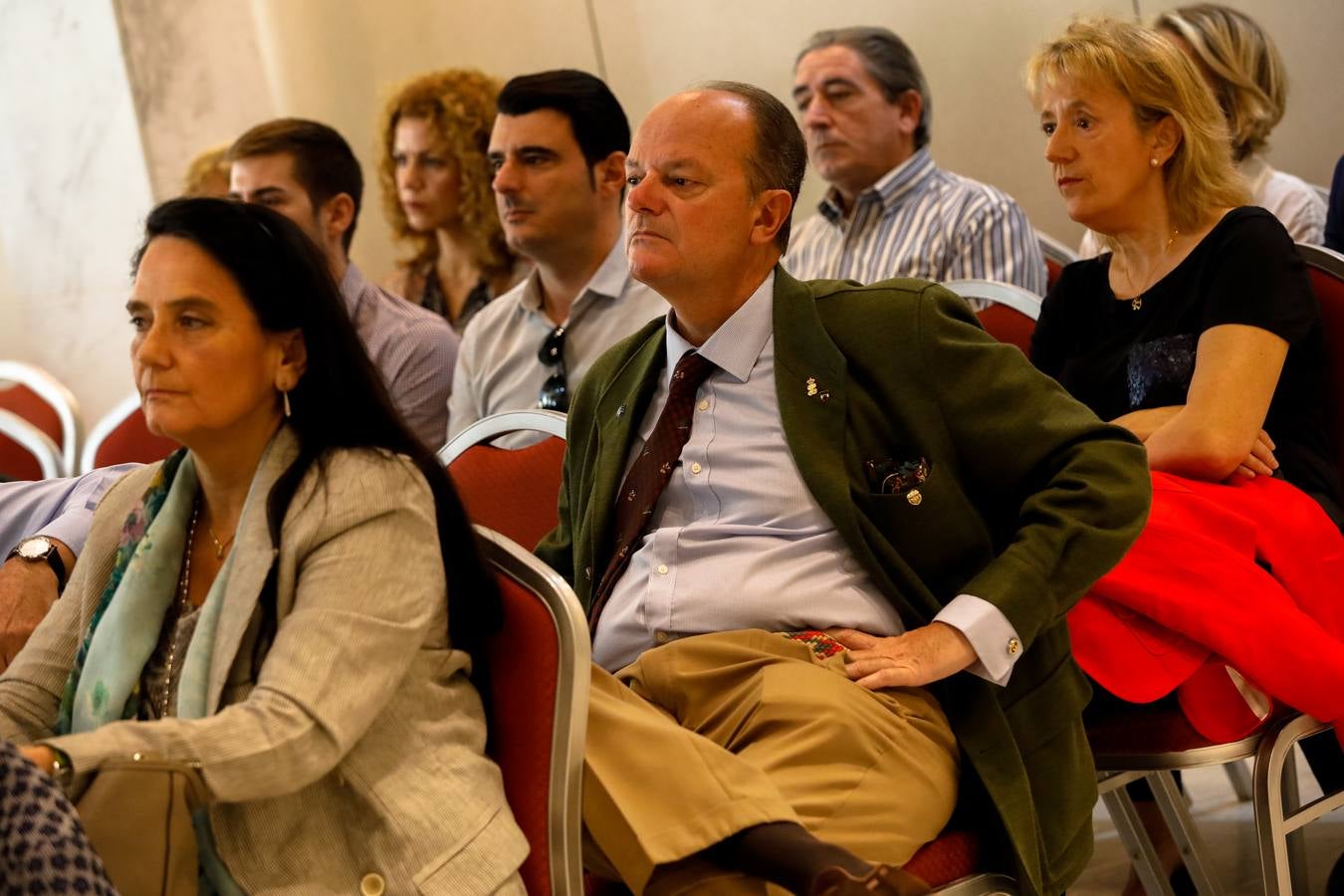 El profesor del IE Business School, que disertó ante 300 economistas, aboga por que las comunidades puedan tener «poder de decisión» tributario para atraer inversiones