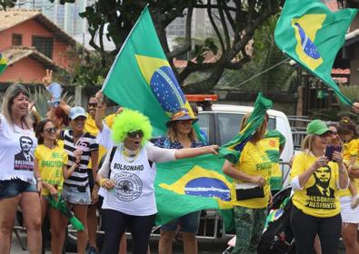 Imagen secundaria 1 - El ultraderechista Bolsonaro gana las elecciones en Brasil