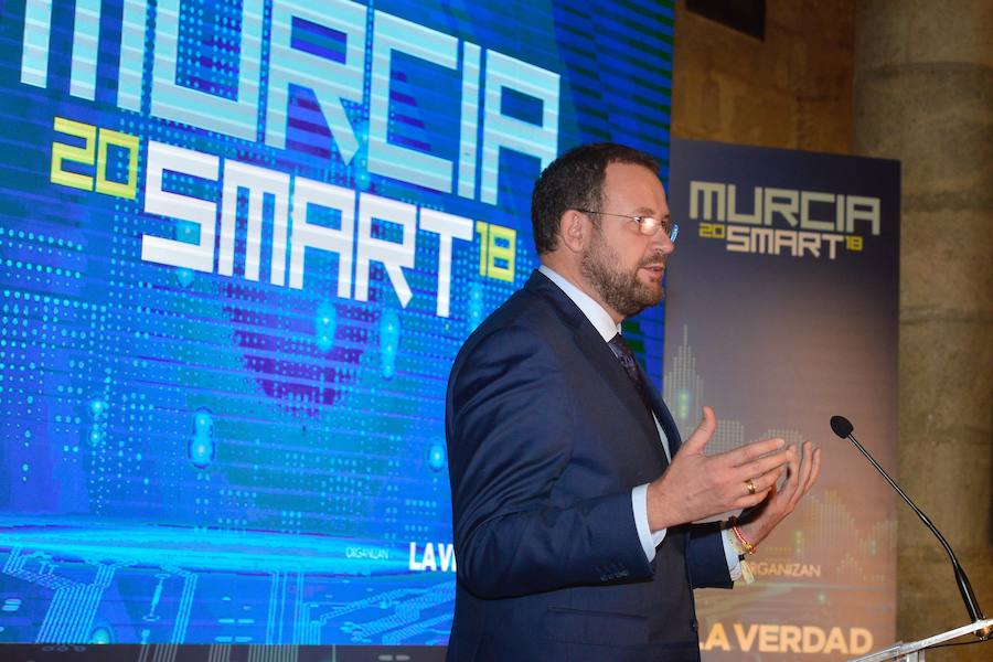 Representantes de IBM, Huawei y BlaBlaCar participan en Murcia Smart, un foro que organizan el Consistorio y 'La Verdad'