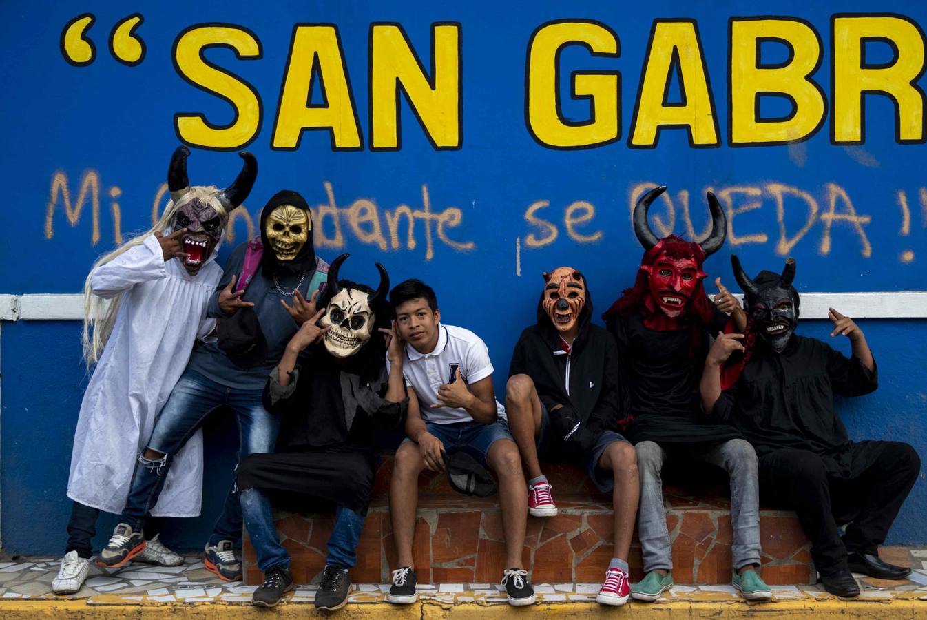 La tradicional fiesta de Los Agüizotes, un carnaval de disfraces terroríficos celebrado en Masaya (Nicaragua), se realizó este año con una disminución de participantes con motivo de las protestas al gobierno de Daniel Ortega.